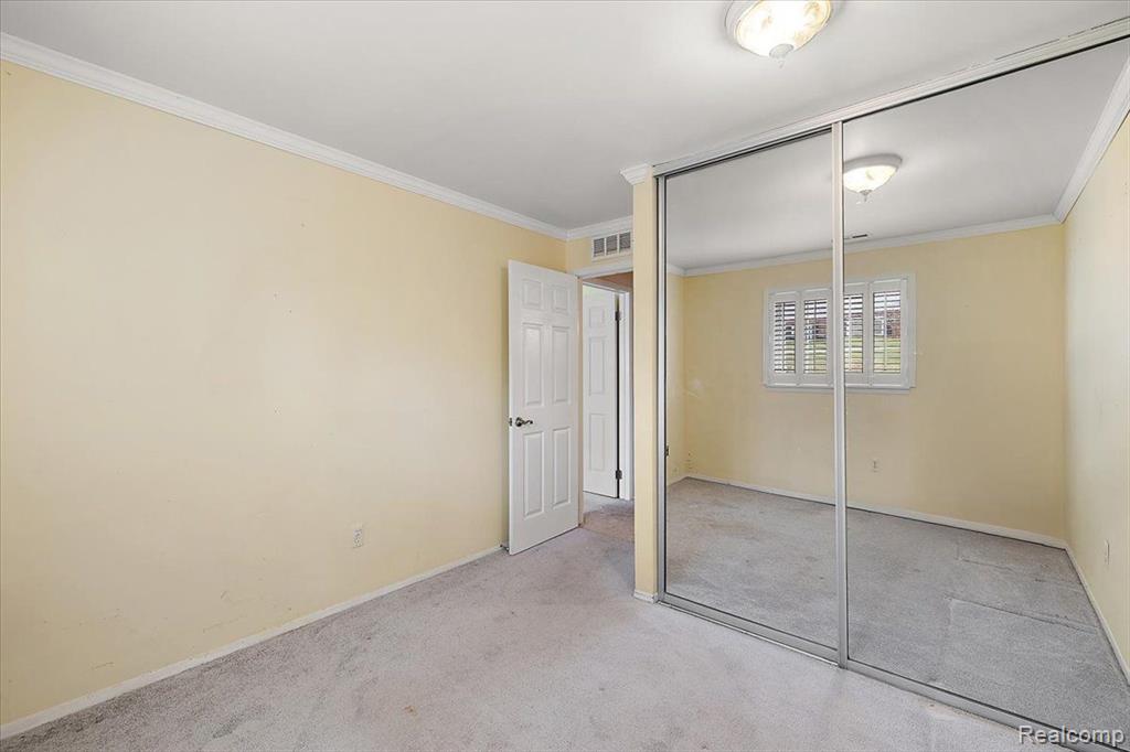 480 Baldwin Avenue, Unit 13 Rochester, MI 48307 - Photo 18 of 27