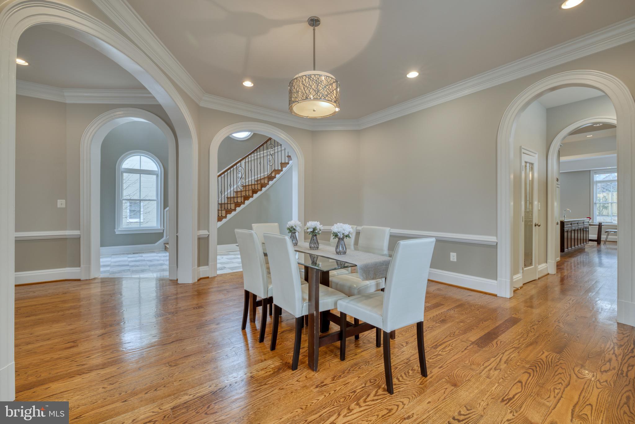 211 West Cameron Road Falls Church, VA 22046 - Photo 13 of 62 Gallery Image 13