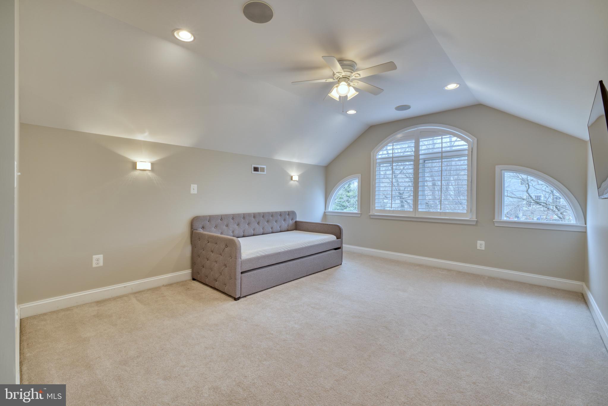 211 West Cameron Road Falls Church, VA 22046 - Photo 42 of 62 Gallery Image 42