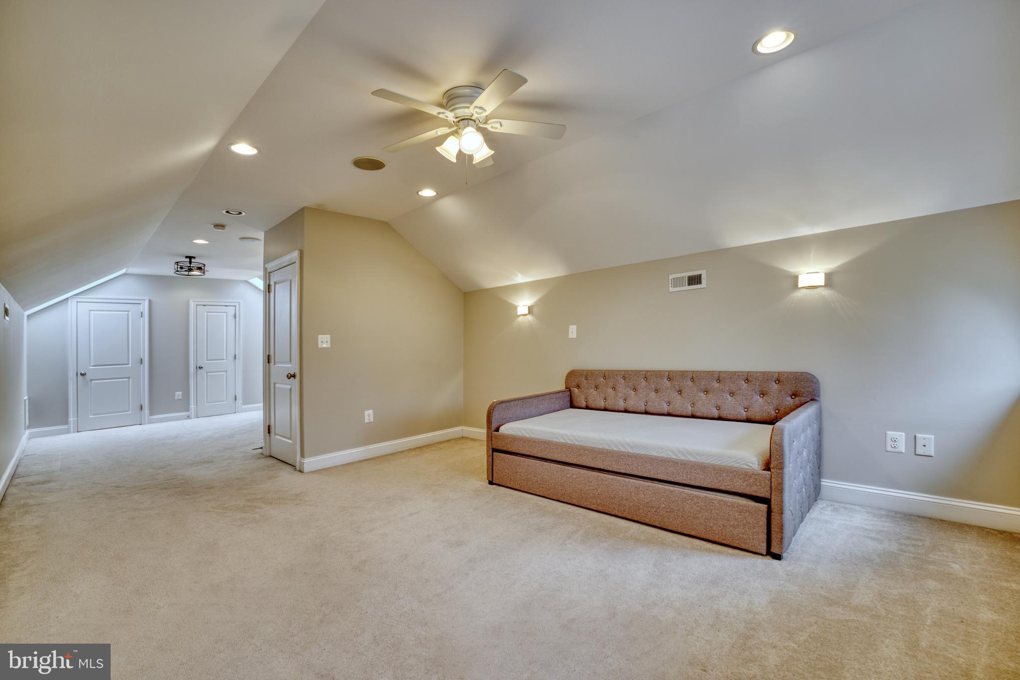 211 West Cameron Road Falls Church, VA 22046 - Photo 43 of 62 Gallery Image 43