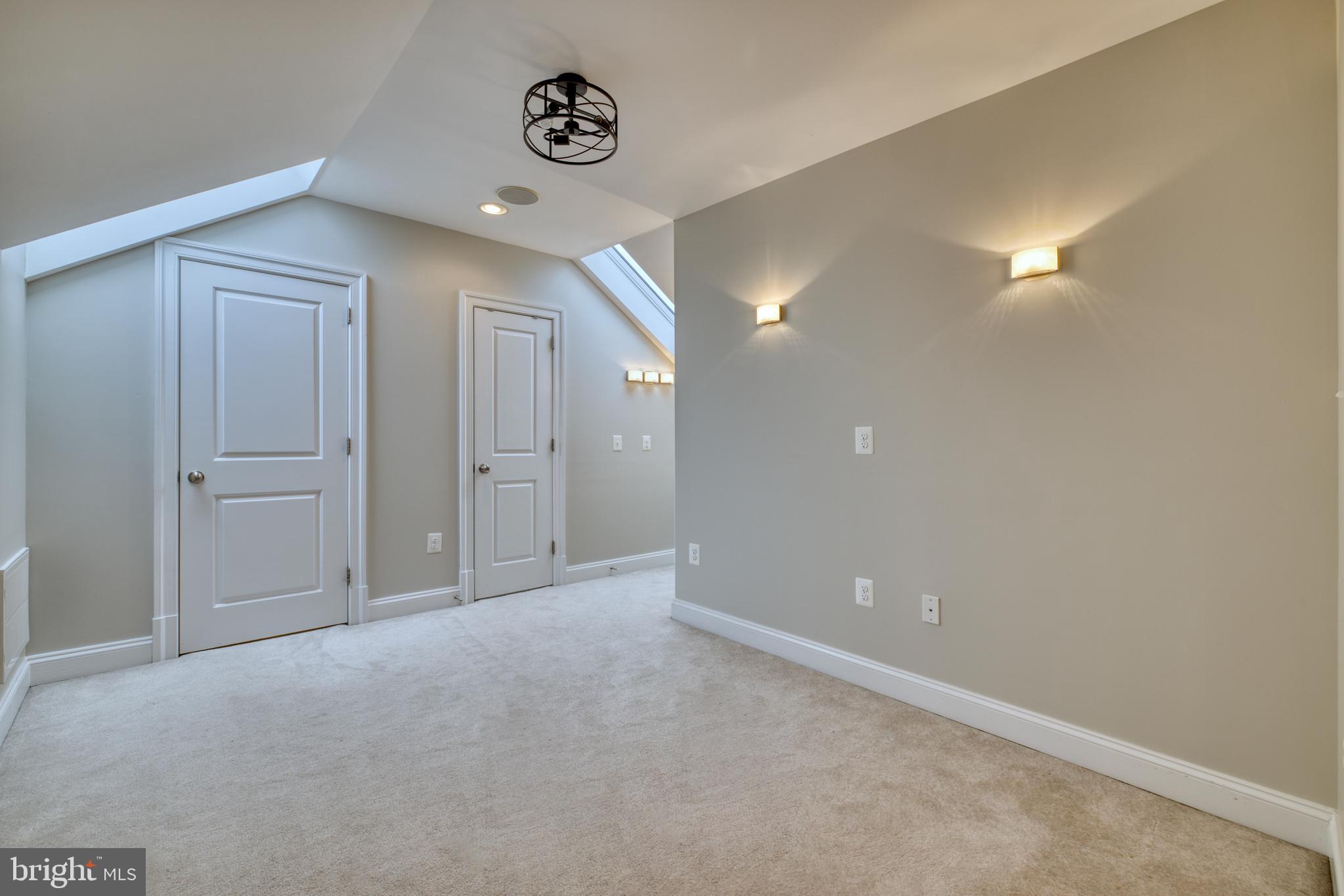 211 West Cameron Road Falls Church, VA 22046 - Photo 44 of 62 Gallery Image 44