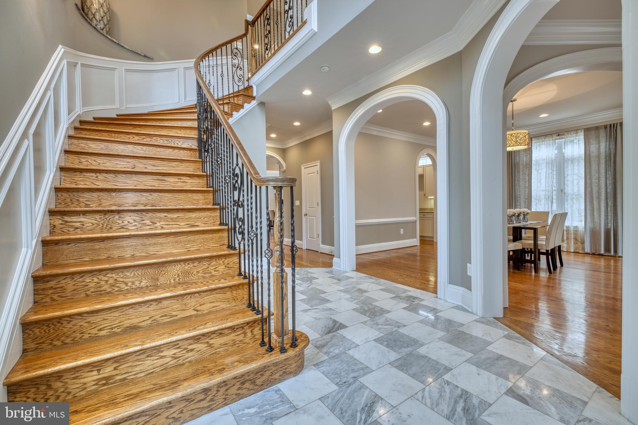 211 West Cameron Road Falls Church, VA 22046 - Photo 6 of 62 Gallery Image 6
