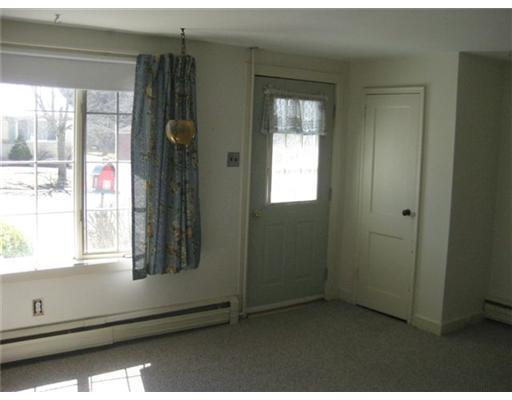 155 Thornton Road Bangor, ME 04401 - Photo 9 of 11 Living Room.