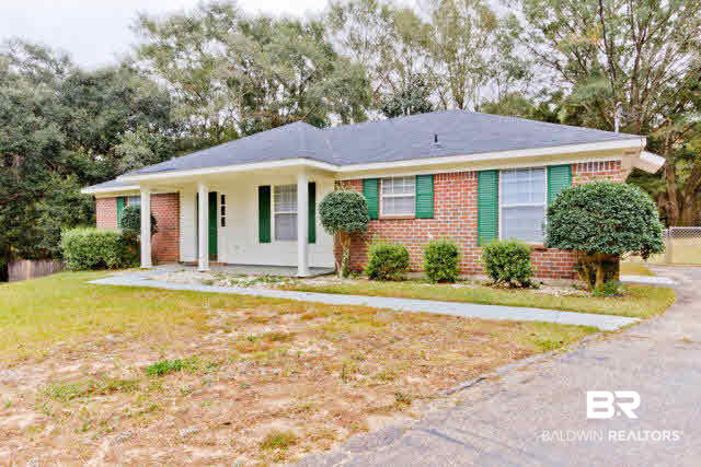 1375 Dulari Court Mobile, AL 36695 - Photo 3 of 19 Nice Landscaping