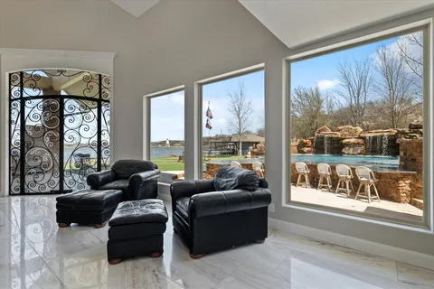$4,200,000 | 1904 West Emerald Bend Court, Granbury, TX 76049