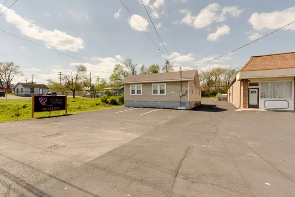 $325,000 | 220 Madison Station Boulevard, Madison, TN 37115