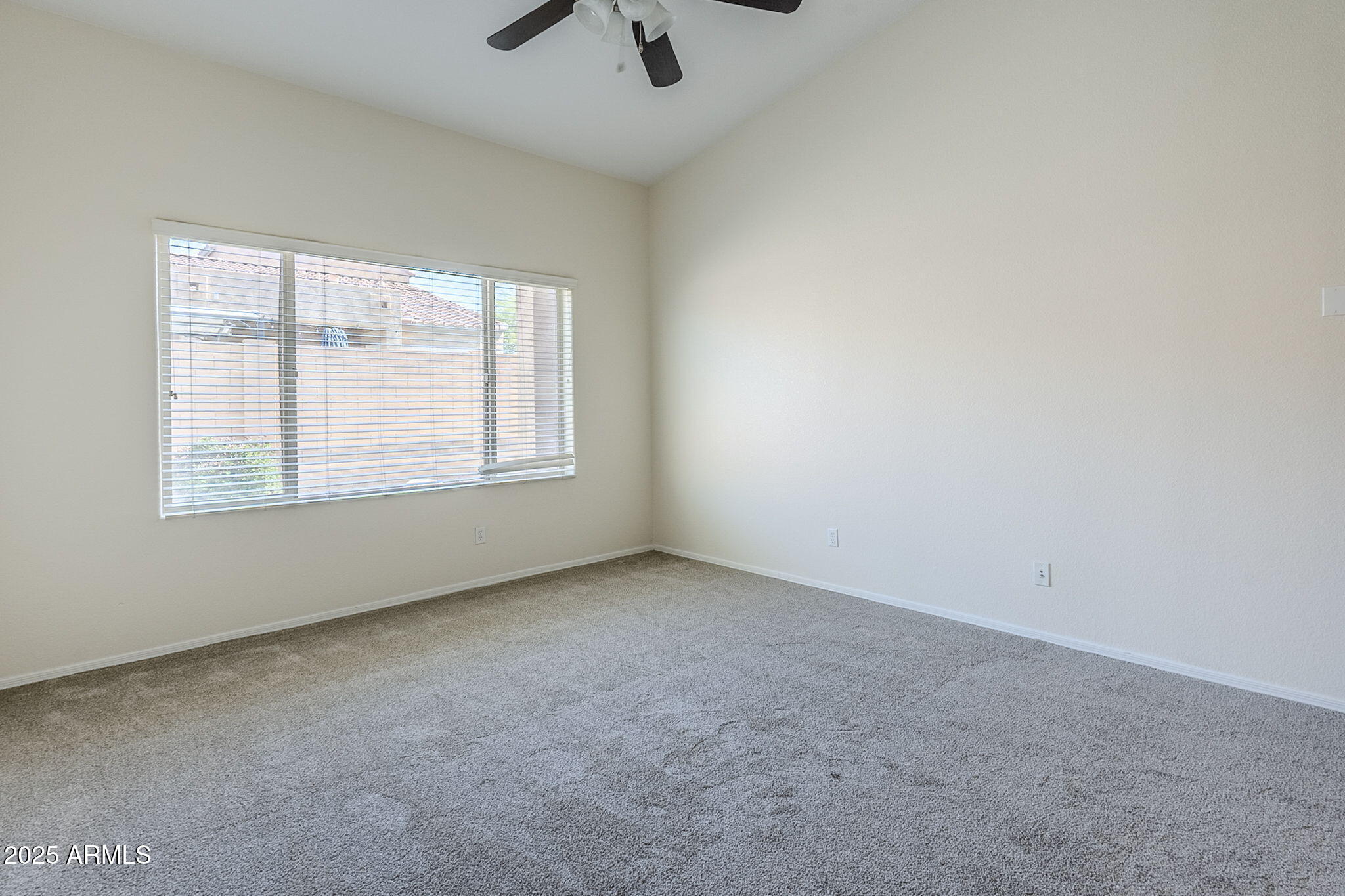 8438 West Bajada Road Peoria, AZ 85383 - Photo 14 of 20