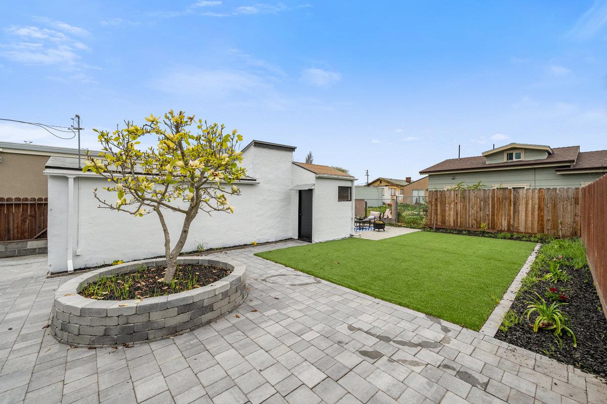 1333 67th Street Berkeley, CA 94702 - Photo 56 of 63
