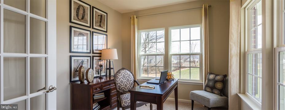 1081 Countryside Road, Unit LRMILAN Seven Valleys, PA 17360 - Photo 9 of 36 Gallery Image 9