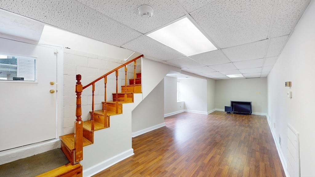 39 Prospect Street Quincy, MA 02171 - Photo 18 of 29 Gallery Image 18