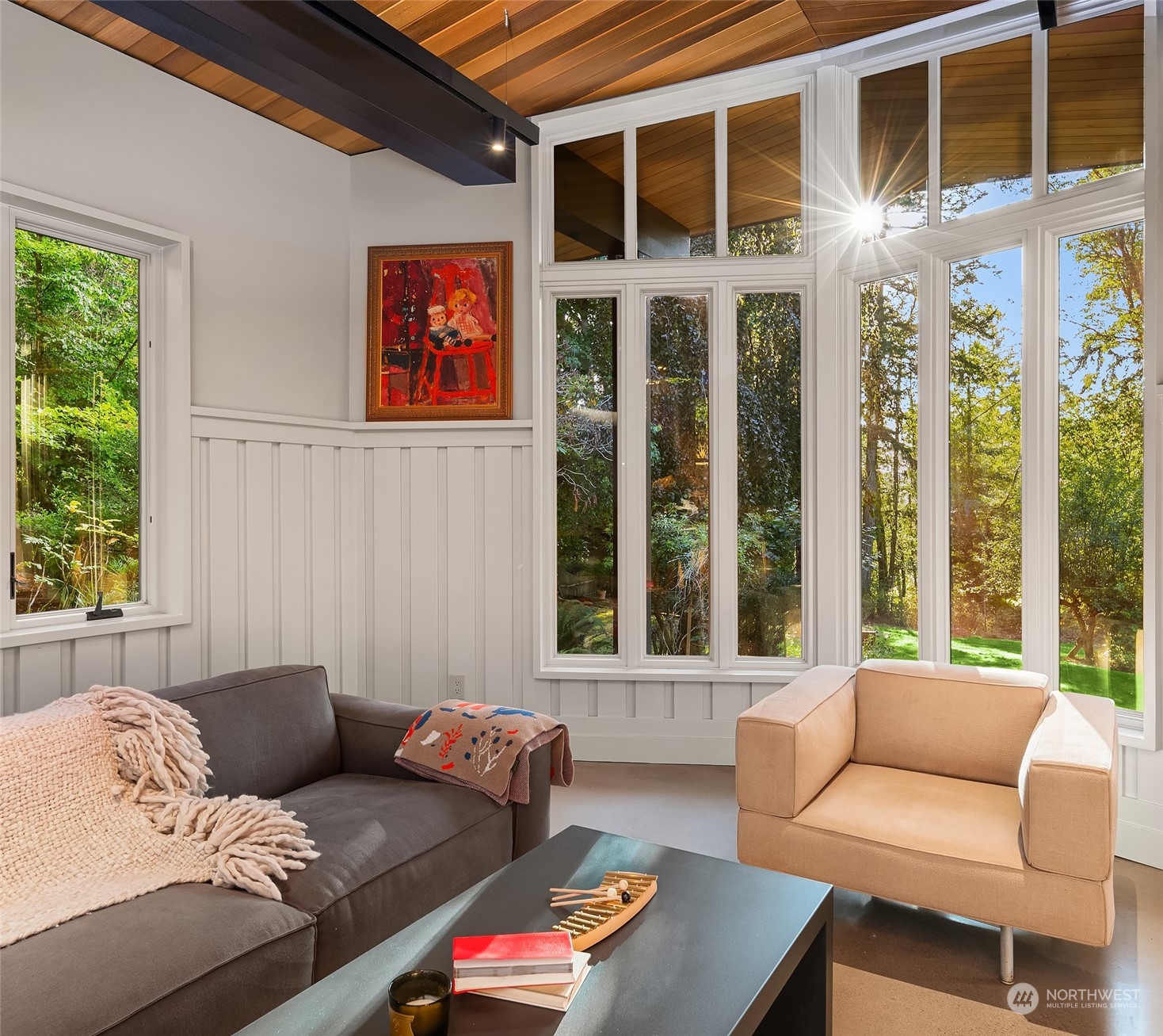 23017 Carey Road Southwest Vashon, WA 98070 - Photo 10 of 34 Gallery Image 10