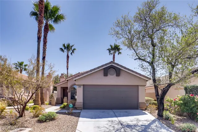 $2,399 | 2564 Spruce Creek Drive, Las Vegas, NV 89135