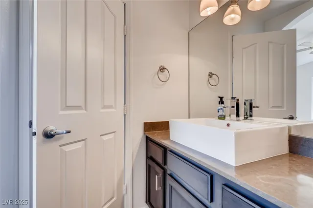 $2,399 | 2564 Spruce Creek Drive, Las Vegas, NV 89135
