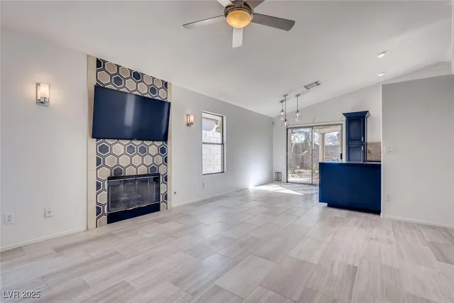 $2,399 | 2564 Spruce Creek Drive, Las Vegas, NV 89135