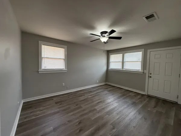 $1,325 | 1615 A 22nd Avenue North, Unit 1, Nashville, TN 37208