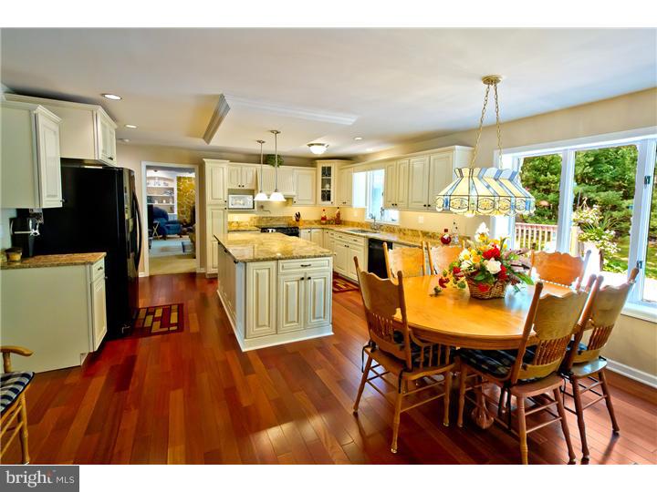 538 Kettle Run Road Evesham, NJ 08053 - Photo 6 of 25 Kitchen