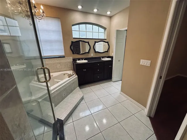 $350,000 | 3125 Stonewater Drive, Lakeland, FL 33803