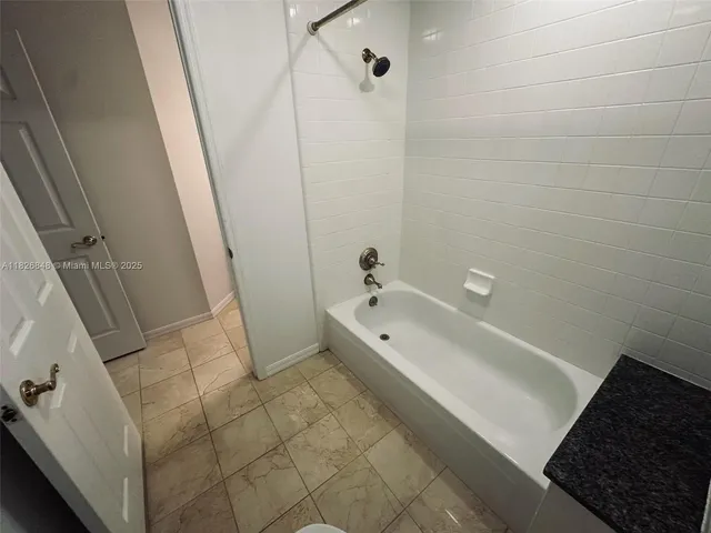 $350,000 | 3125 Stonewater Drive, Lakeland, FL 33803