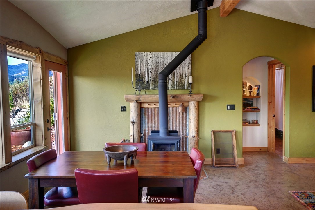 77 West Chewuch Road Winthrop, WA 98862 - Photo 14 of 39 Gallery Image 14