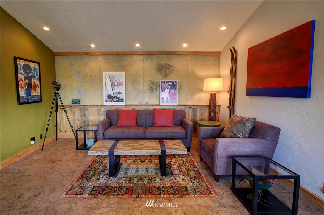 77 West Chewuch Road Winthrop, WA 98862 - Photo 25 of 39 Gallery Image 25