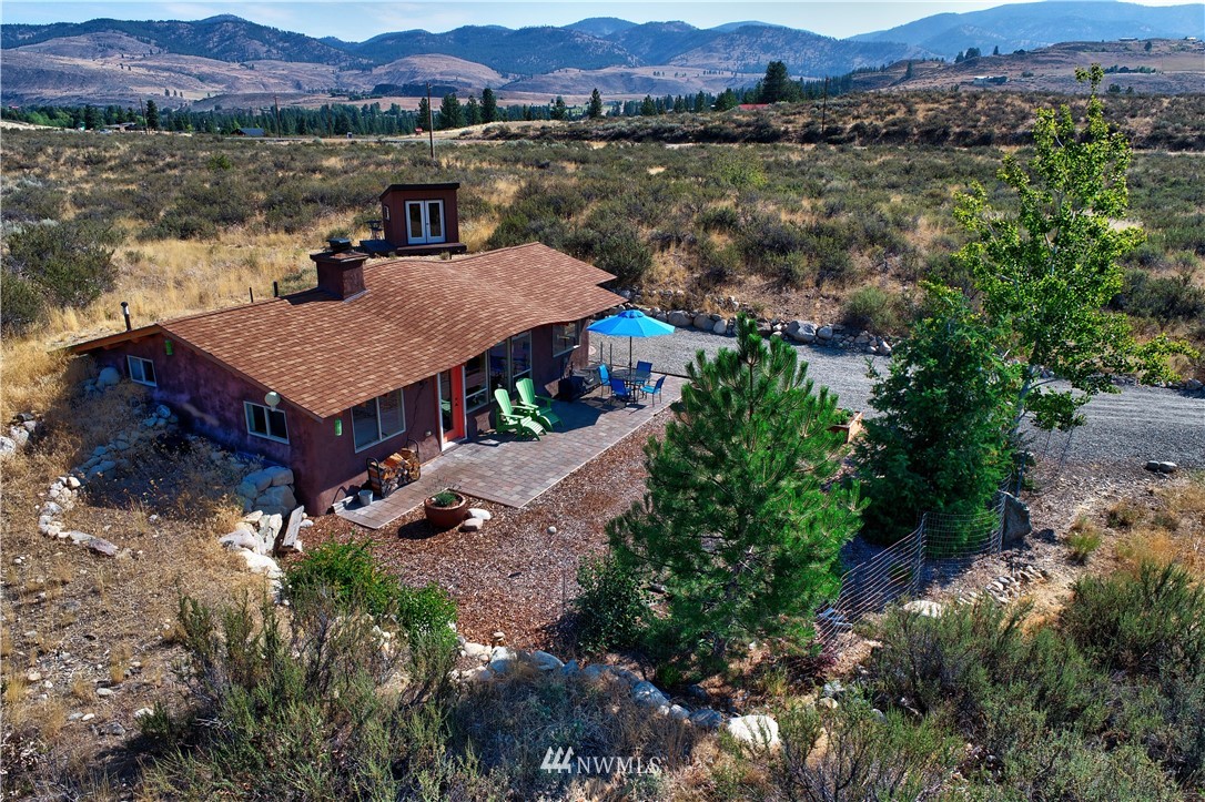 77 West Chewuch Road Winthrop, WA 98862 - Photo 4 of 39 Gallery Image 4