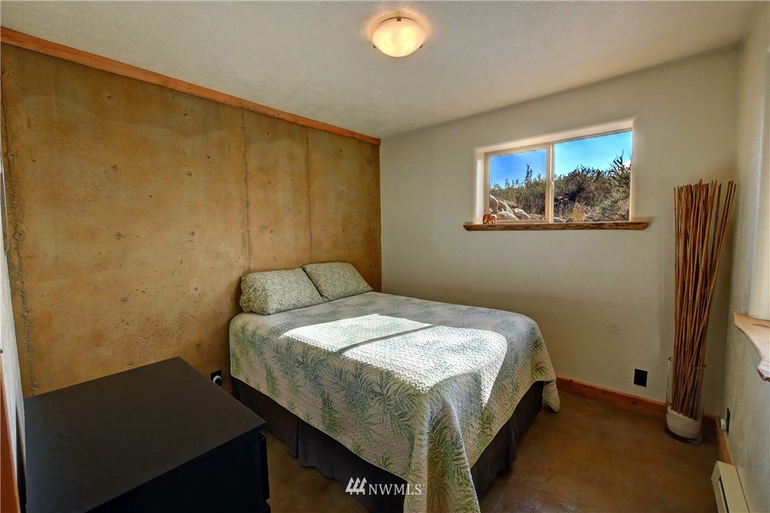 77 West Chewuch Road Winthrop, WA 98862 - Photo 10 of 39 Gallery Image 10