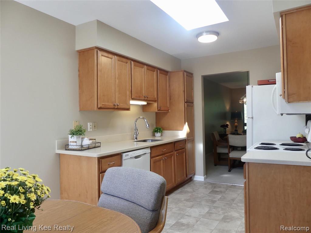 964 Wexford Way Rochester Hills, MI 48307 - Photo 6 of 25
