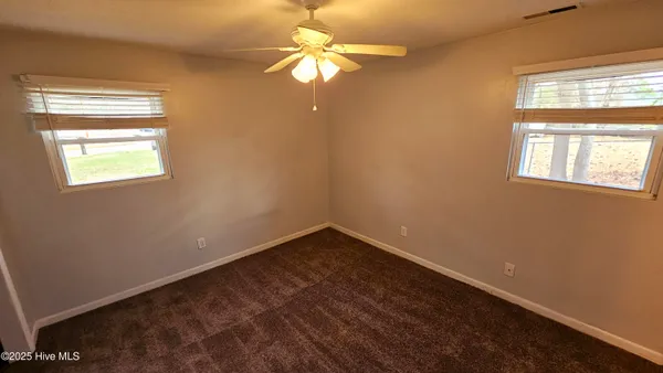 $1,450 | 215 Shamrock Drive, Jacksonville, NC 28540