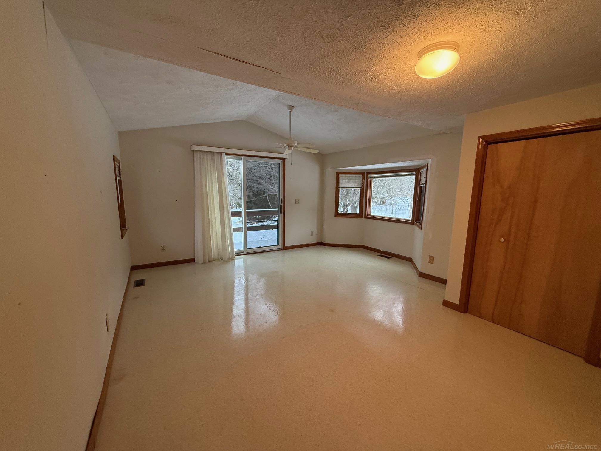 5750 Snay Road Palms, MI 48465 - Photo 23 of 47
