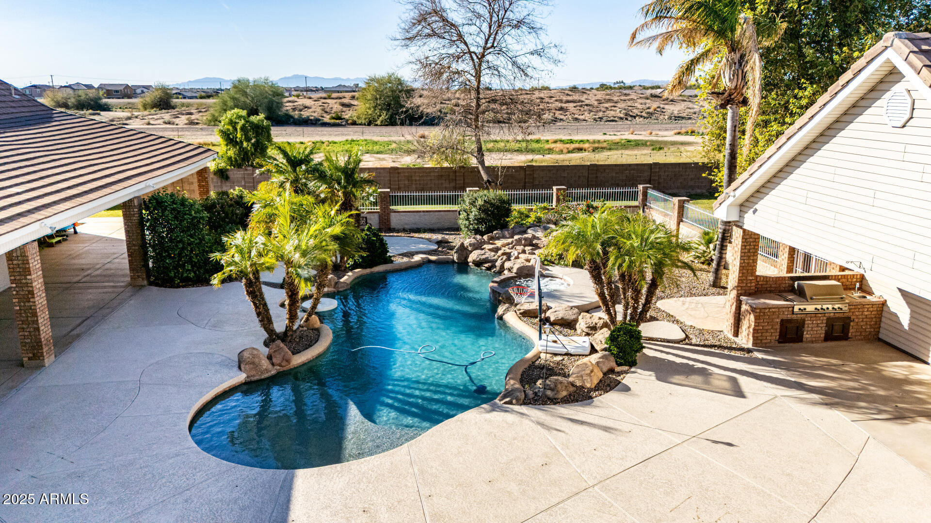 2552 East Ridgewood Lane Gilbert, AZ 85298 - Photo 56 of 78