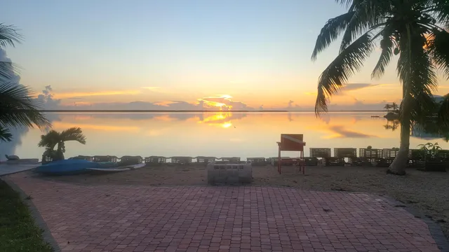 $1,900,000 | 31253 Hibiscus Drive, Big Pine Key, FL 33043