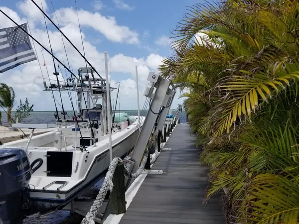 $1,775,000 | 31253 Hibiscus Drive, Big Pine Key, FL 33043