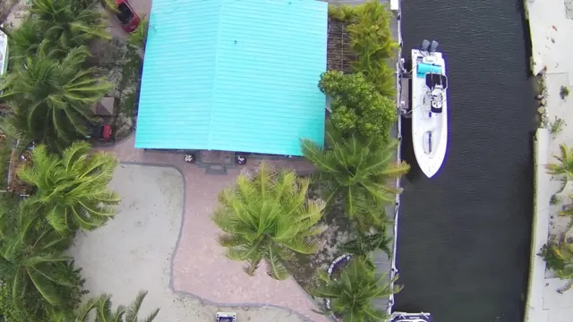 $1,900,000 | 31253 Hibiscus Drive, Big Pine Key, FL 33043