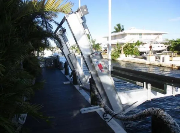a view of entryway and hall