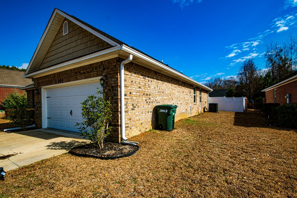 3083 Daufaskie Road Sumter, SC 29150 - Photo 4 of 34 Gallery Image 4