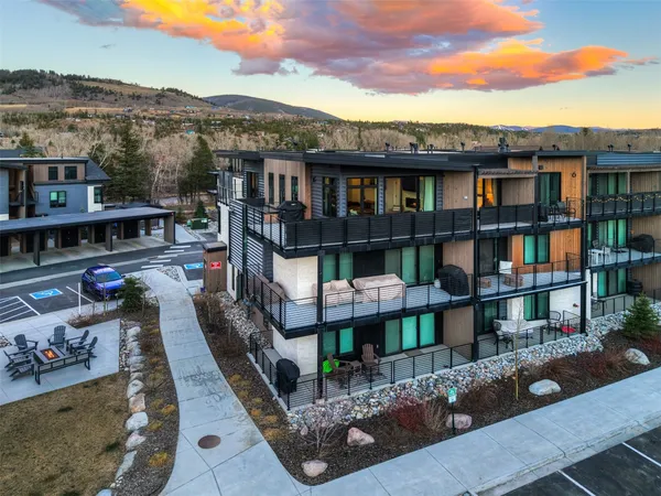 $1,199,000 | 930 Blue River Parkway, Unit 631, Silverthorne, CO 80498
