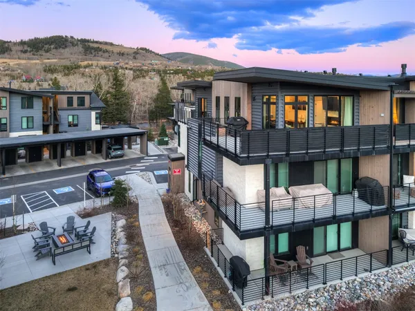 $1,199,000 | 930 Blue River Parkway, Unit 631, Silverthorne, CO 80498