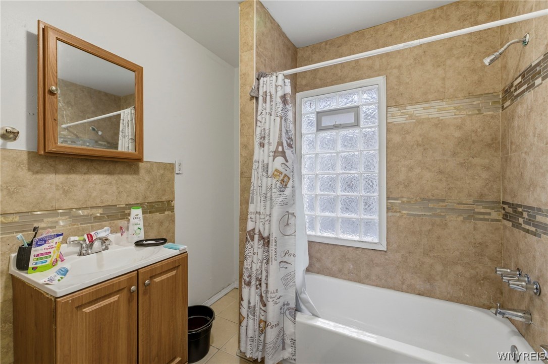 2041 Genesee Street Buffalo, NY 14211 - Photo 33 of 47