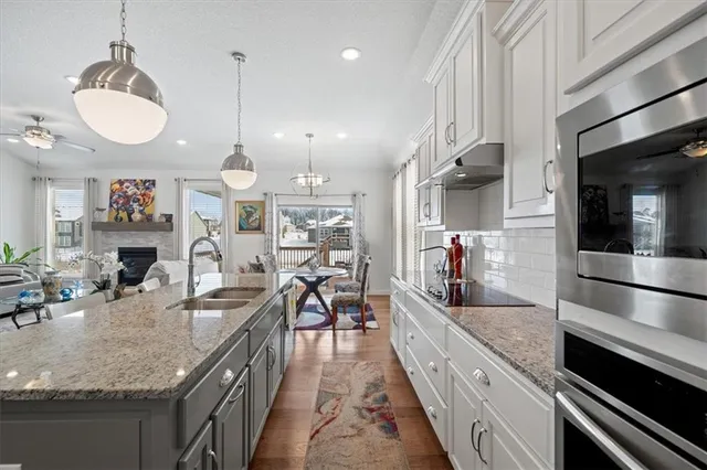 $610,000 | 18161 Hauser Street, Overland Park, KS 66013