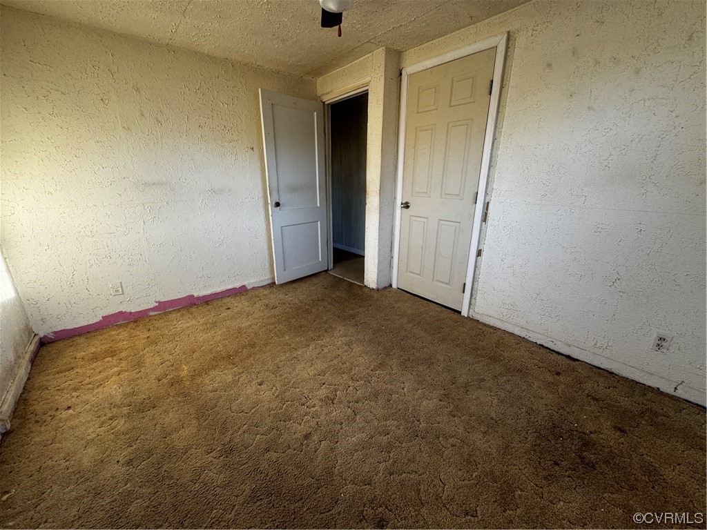 17096 Courtney Road Hanover, VA 23069 - Photo 20 of 27 an empty room with closet area
