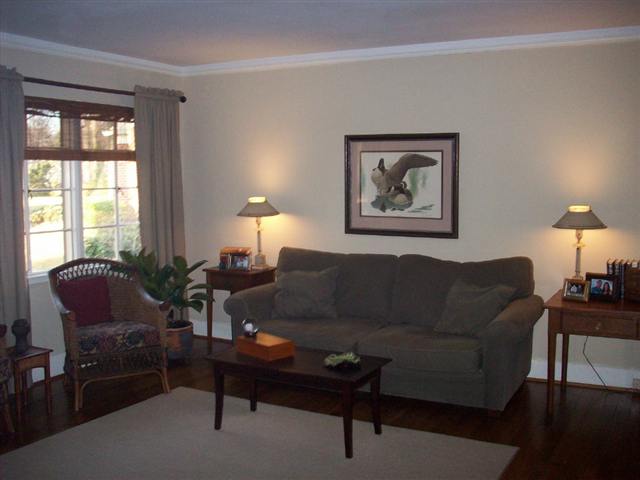 600 University Ridge, Unit 1 Greenville, SC 29601 - Photo 3 of 9 Gallery Image 3