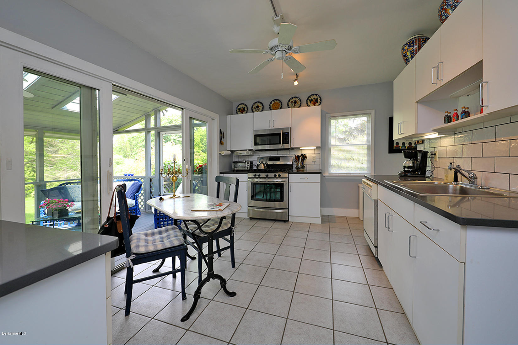 88 Old Stockbridge Road Lenox, MA 01240 - Photo 12 of 34 EAT-IN COUNTRY KITCHEN