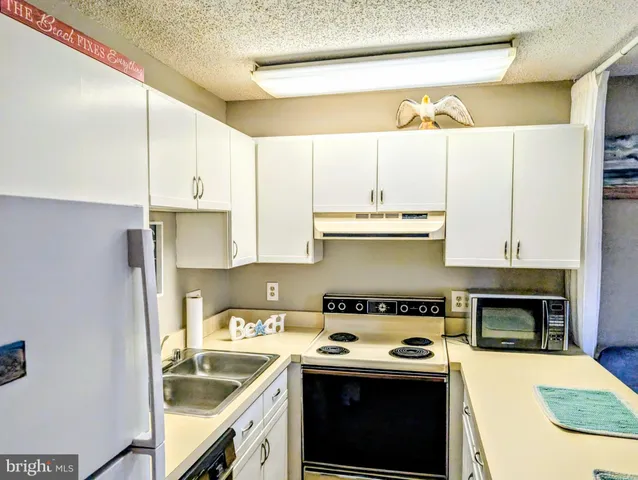 $289,900 | 5104 Coastal Highway, Unit 207N, Ocean City, MD 21842