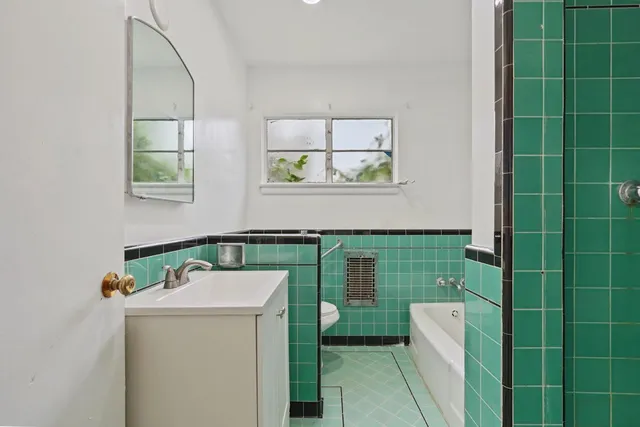 $1,100,000 | 14371 Race Track Road, Walnut Grove, CA 95690