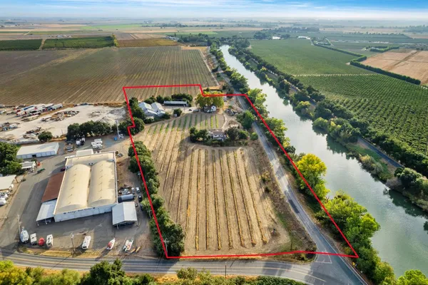 $1,100,000 | 14371 Race Track Road, Walnut Grove, CA 95690