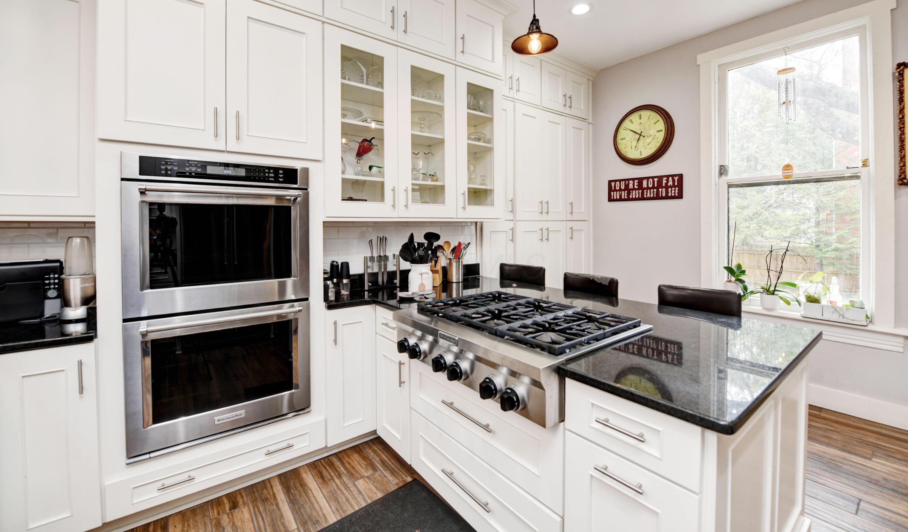 1298 Bryden Road Columbus, OH 43205 - Photo 23 of 72 Kitchen (3)