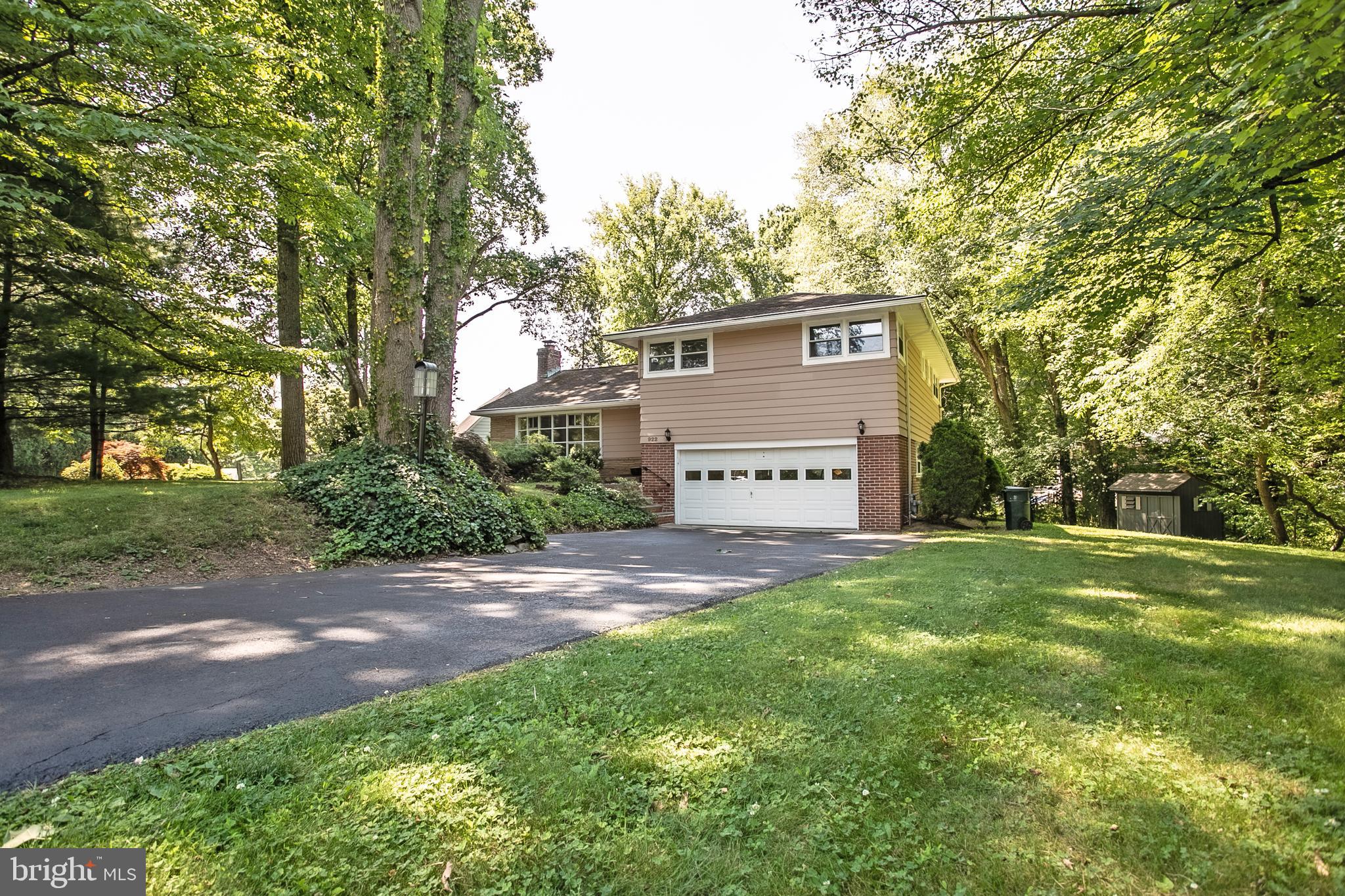 922 Beverly Road Jenkintown, PA 19046 - Photo 1 of 33 Exterior Front