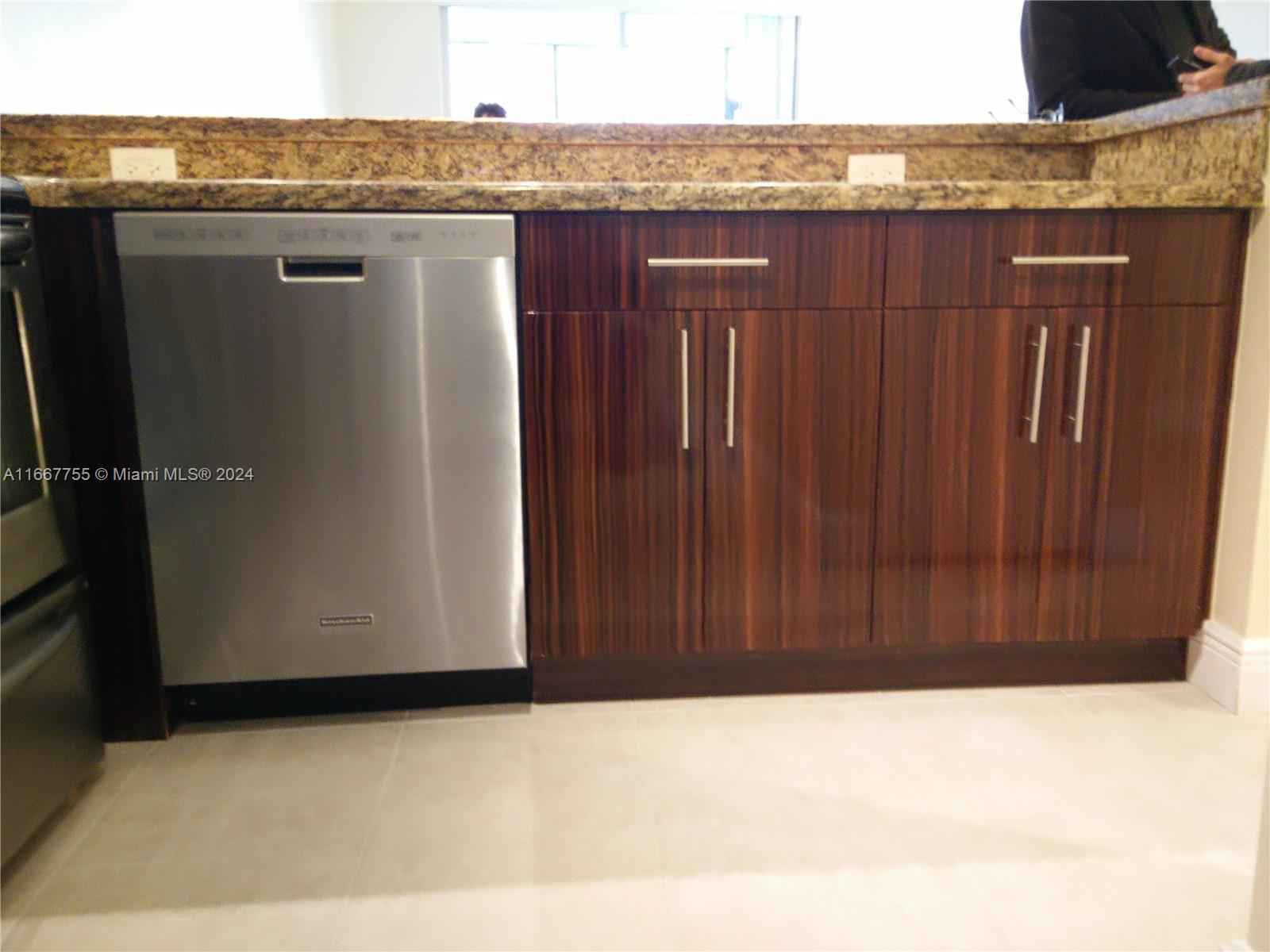 3285 Foxcroft Road, Unit E107 Miramar, FL 33025 - Photo 8 of 9