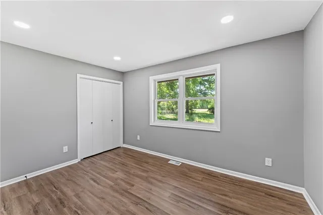 $385,000 | 2081 Willow Lane, Excelsior Springs, MO 64024