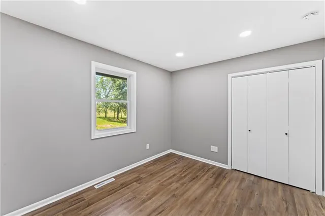 $385,000 | 2081 Willow Lane, Excelsior Springs, MO 64024